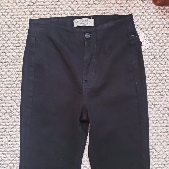 Free People Skinny Jeans - Picture 3 of 7